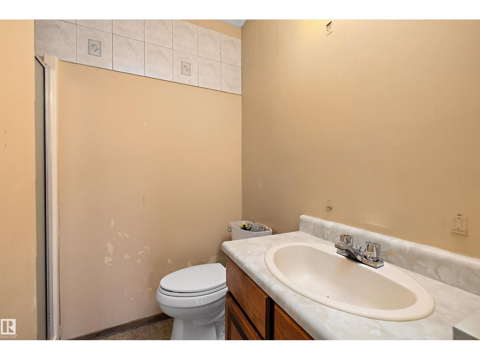 2031 104a St Nw, Edmonton, Alberta  T6J 5A6 - Photo 29 - E4463985