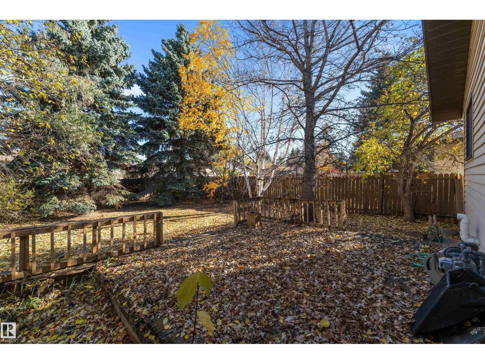 2031 104a St Nw, Edmonton, Alberta  T6J 5A6 - Photo 34 - E4463985