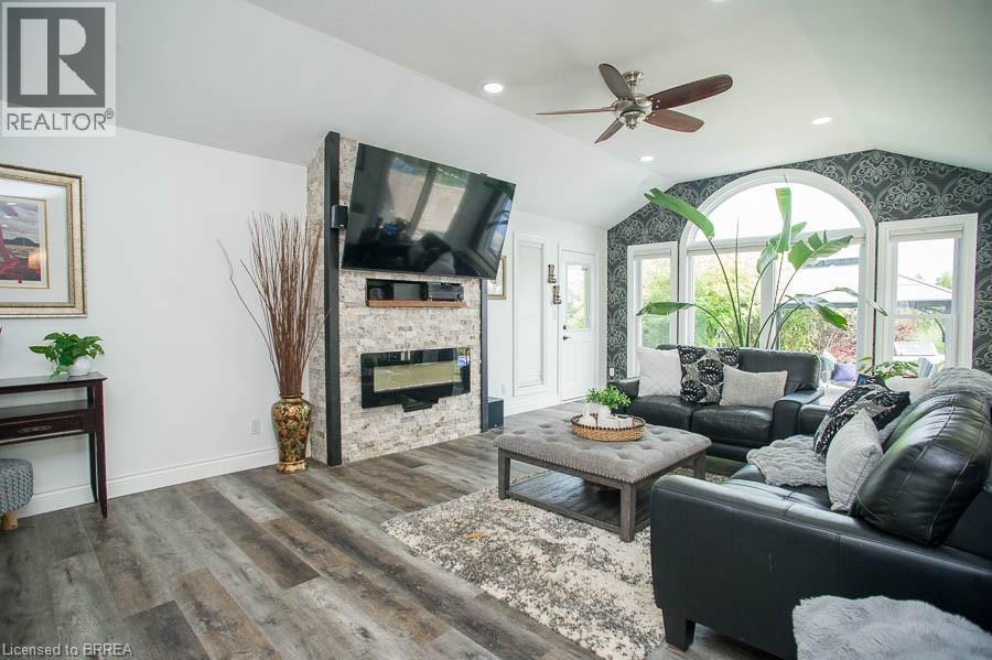 Photo 8 at 1449 WINDHAM Road 12, Simcoe Photo 8 at 1449 WINDHAM Road 12, Simcoe