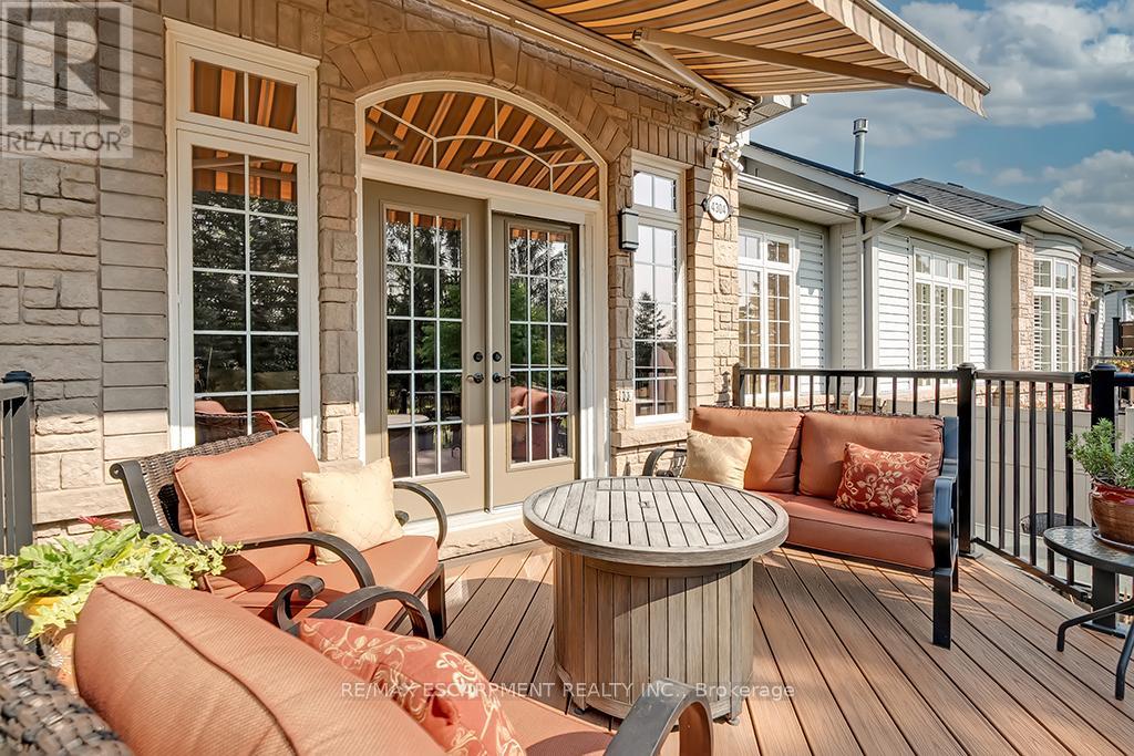 4304 Taywood Drive, Burlington, Ontario  L7M 4S7 - Photo 45 - W12489968