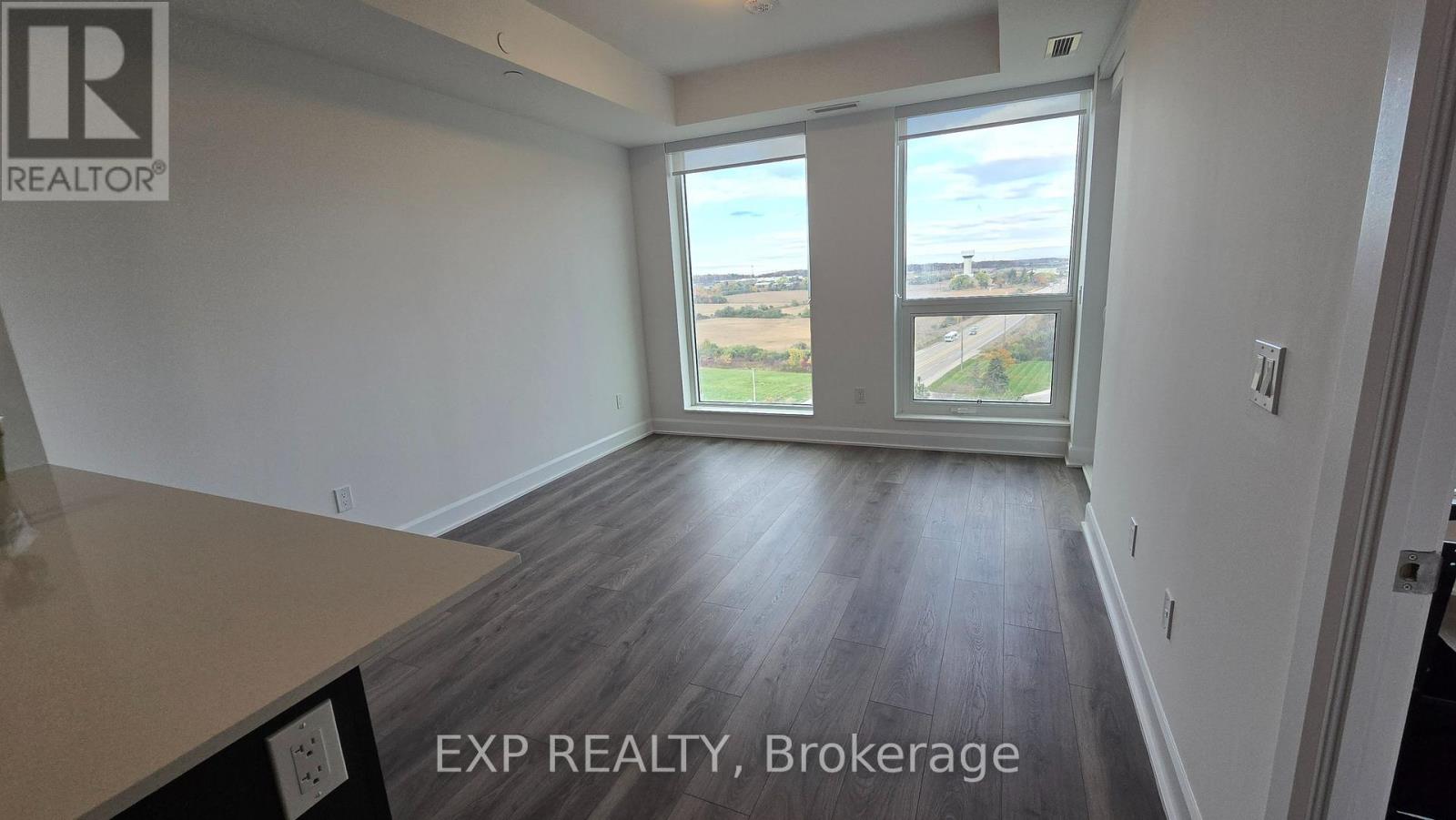 1112 - 3240 William Colston Avenue, Oakville, Ontario  L6H 8C8 - Photo 6 - W12490000