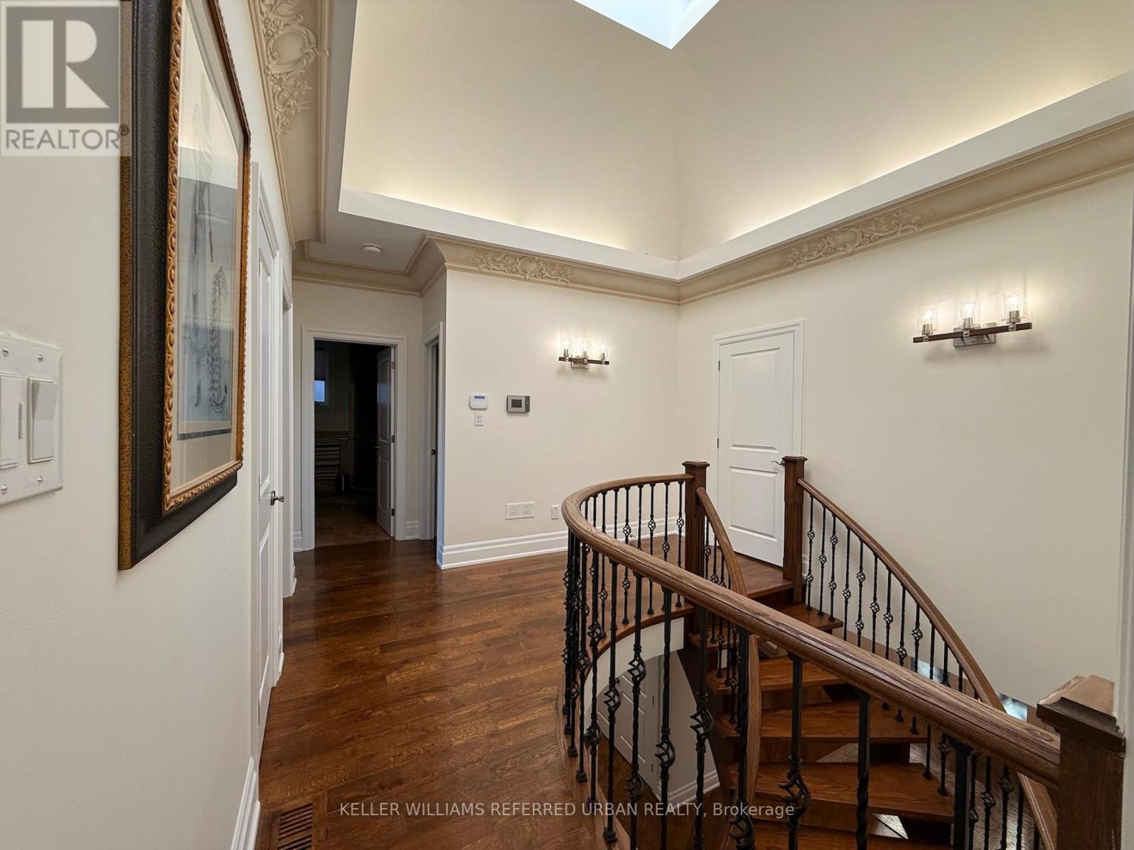 72 Laurel Avenue, Toronto, Ontario  M9B 4T2 - Photo 22 - W12490028