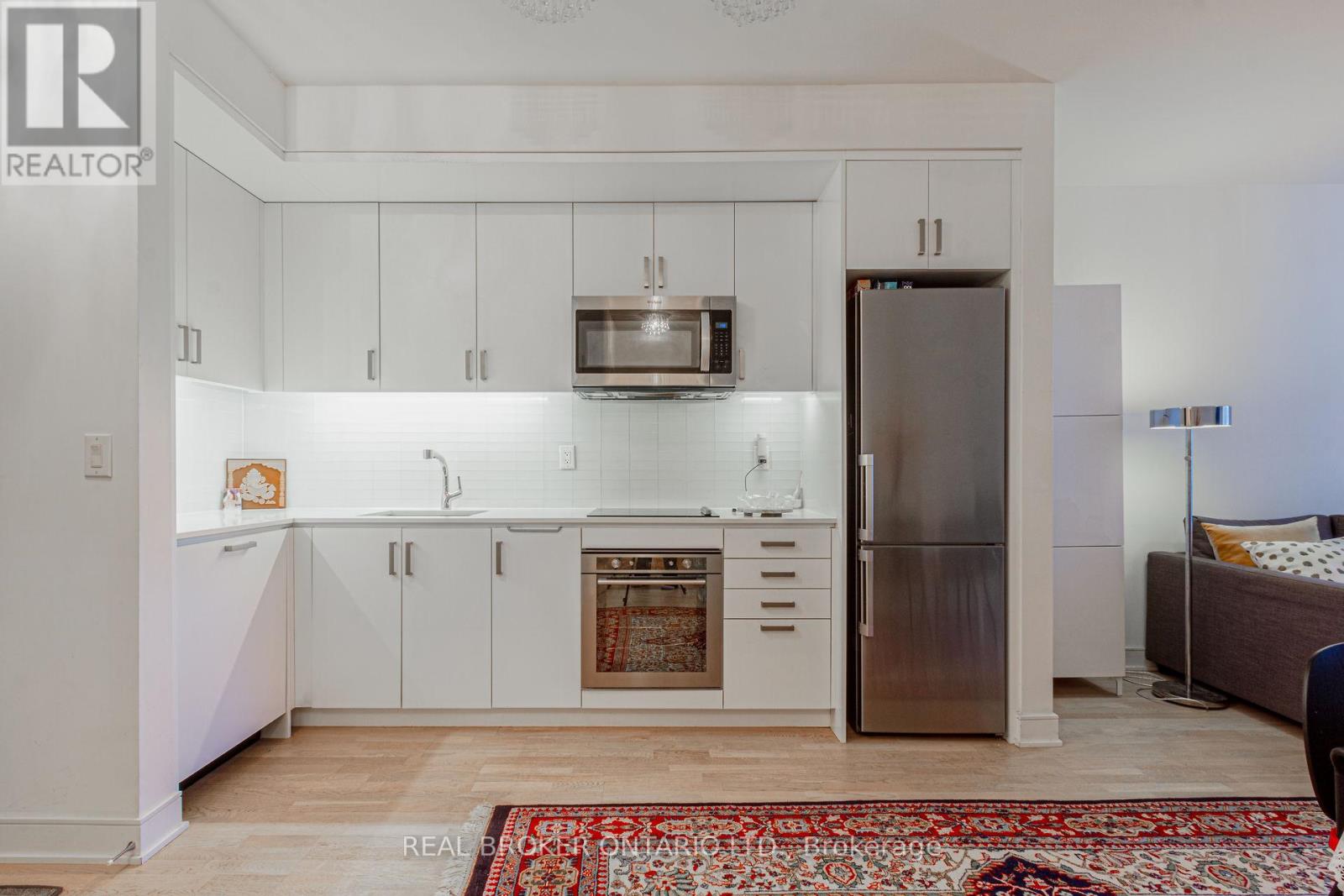 161 - 1575 Lakeshore Road, Mississauga, Ontario  L5J 0B1 - Photo 8 - W12490032