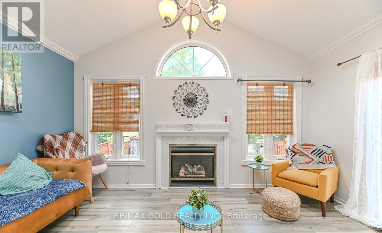 89 Black Forest Drive, Brampton, Ontario  L6R 2E6 - Photo 13 - W12490074