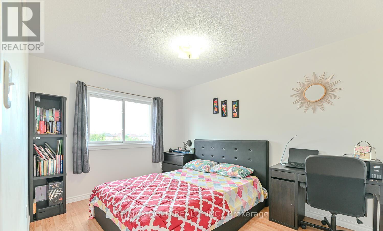 89 Black Forest Drive, Brampton, Ontario  L6R 2E6 - Photo 25 - W12490074