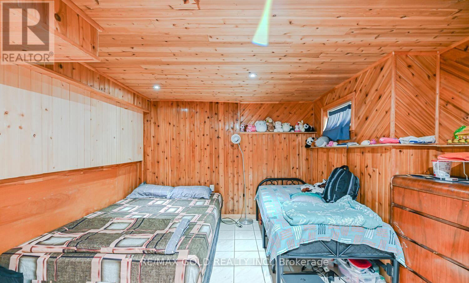 89 Black Forest Drive, Brampton, Ontario  L6R 2E6 - Photo 35 - W12490074