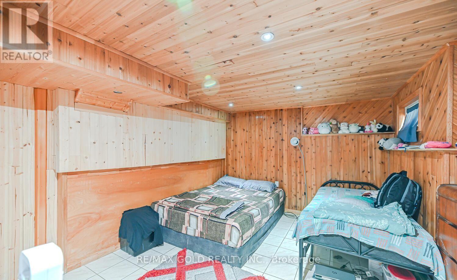 89 Black Forest Drive, Brampton, Ontario  L6R 2E6 - Photo 36 - W12490074