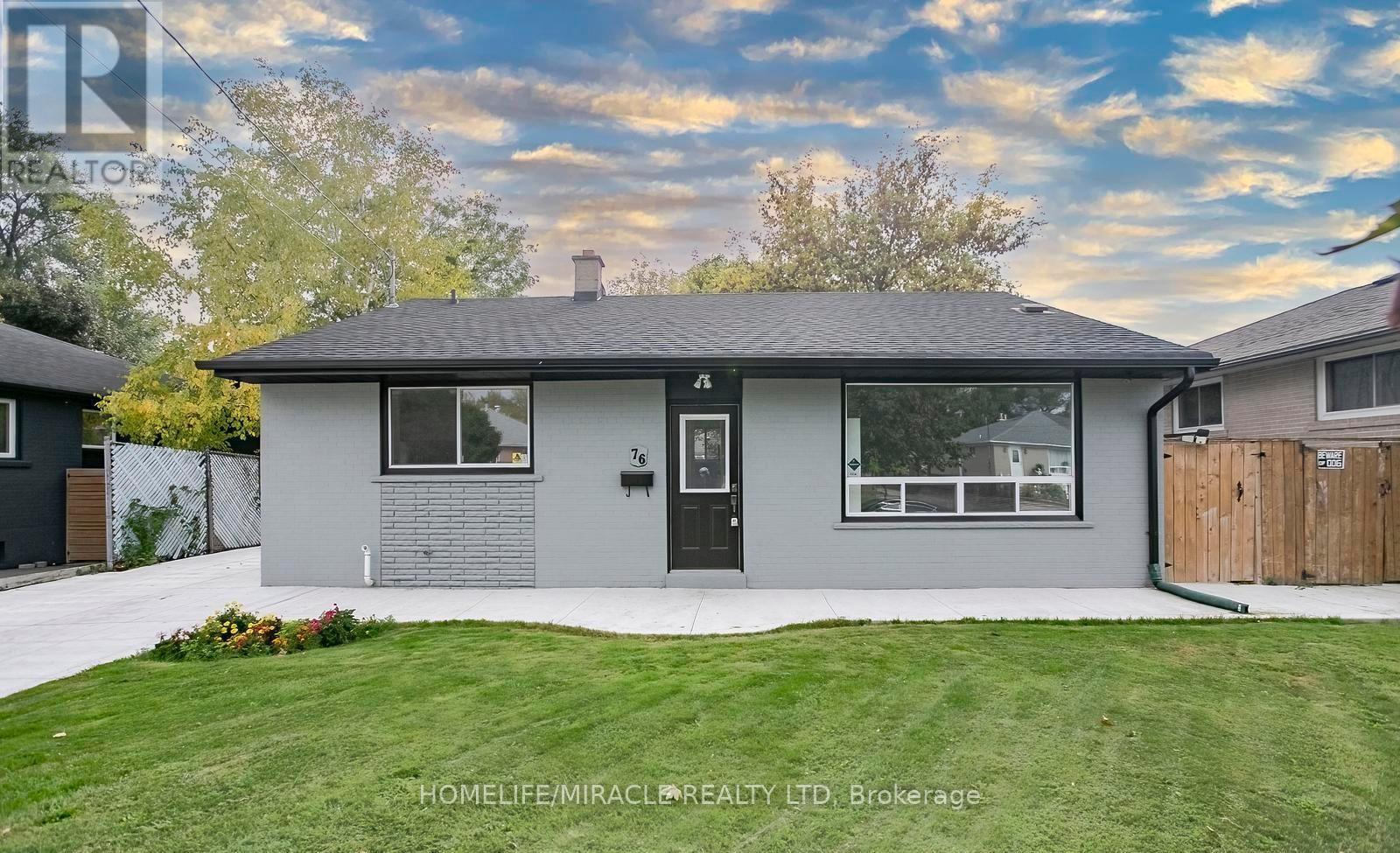 76 Raylawn Crescent, Halton Hills, Ontario  L7G 4N1 - Photo 3 - W12490082