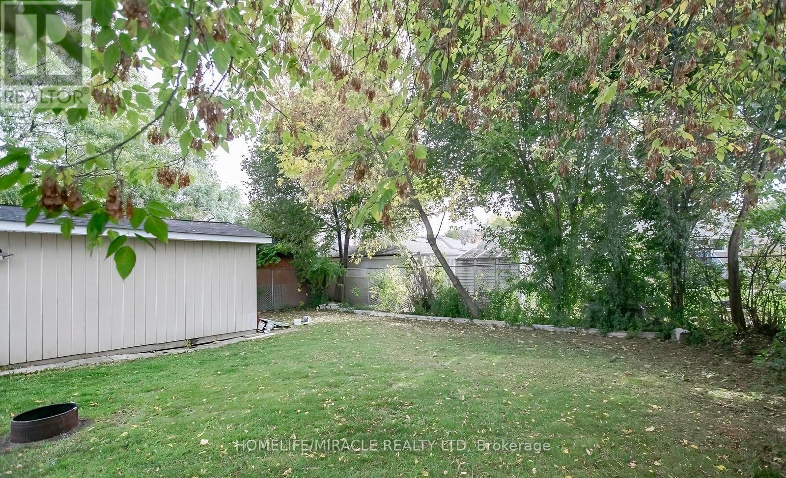 76 Raylawn Crescent, Halton Hills, Ontario  L7G 4N1 - Photo 47 - W12490082