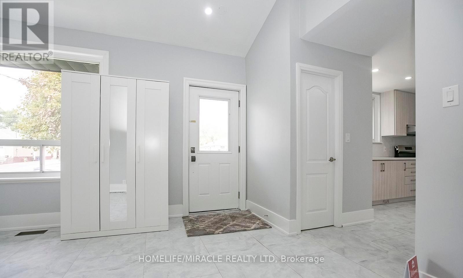 76 Raylawn Crescent, Halton Hills, Ontario  L7G 4N1 - Photo 7 - W12490082