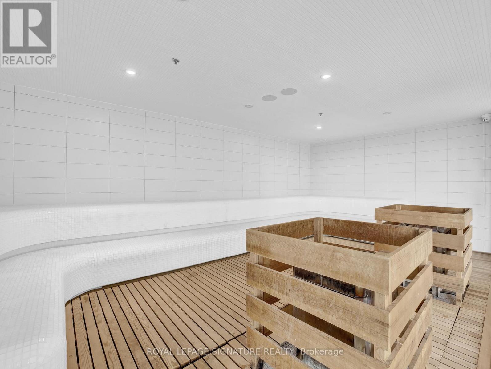 610 - 2081 Fairview Street, Burlington, Ontario  L7R 0E4 - Photo 24 - W12490114