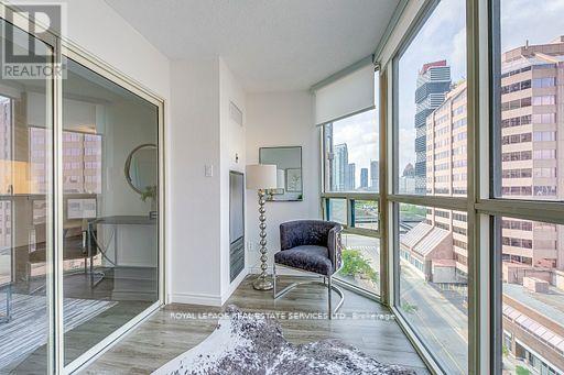 1008 - 265 Enfield Place, Mississauga, Ontario  L5B 3Y7 - Photo 19 - W12490126