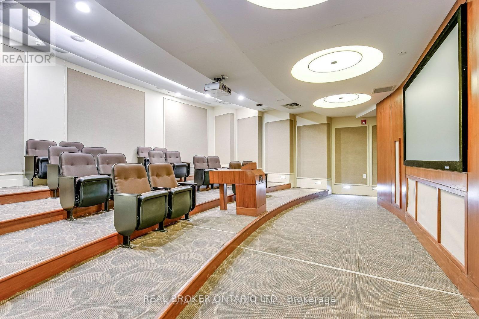 2803 - 3880 Duke Of York Boulevard, Mississauga, Ontario  L5B 4M7 - Photo 20 - W12490138