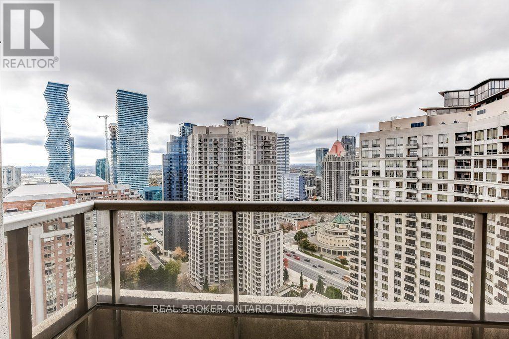 2803 - 3880 Duke Of York Boulevard, Mississauga, Ontario  L5B 4M7 - Photo 8 - W12490138