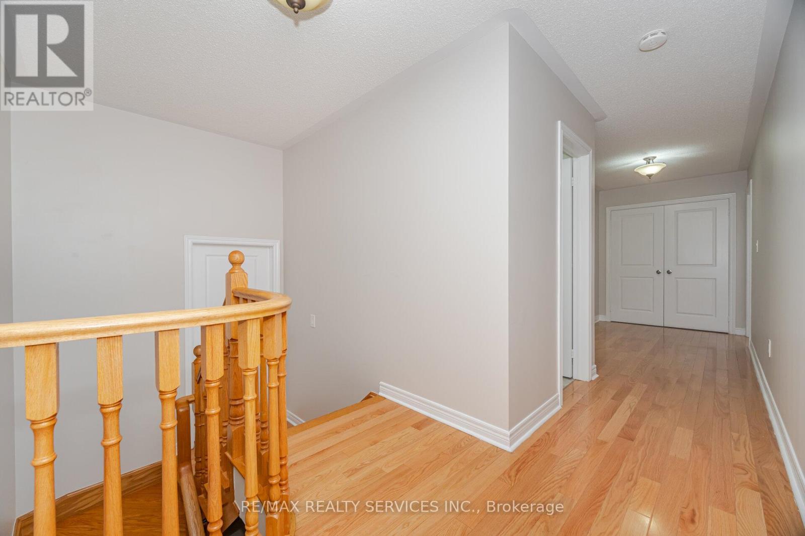 232 Sussexvale Drive, Brampton, Ontario  L6R 3S3 - Photo 26 - W12490142