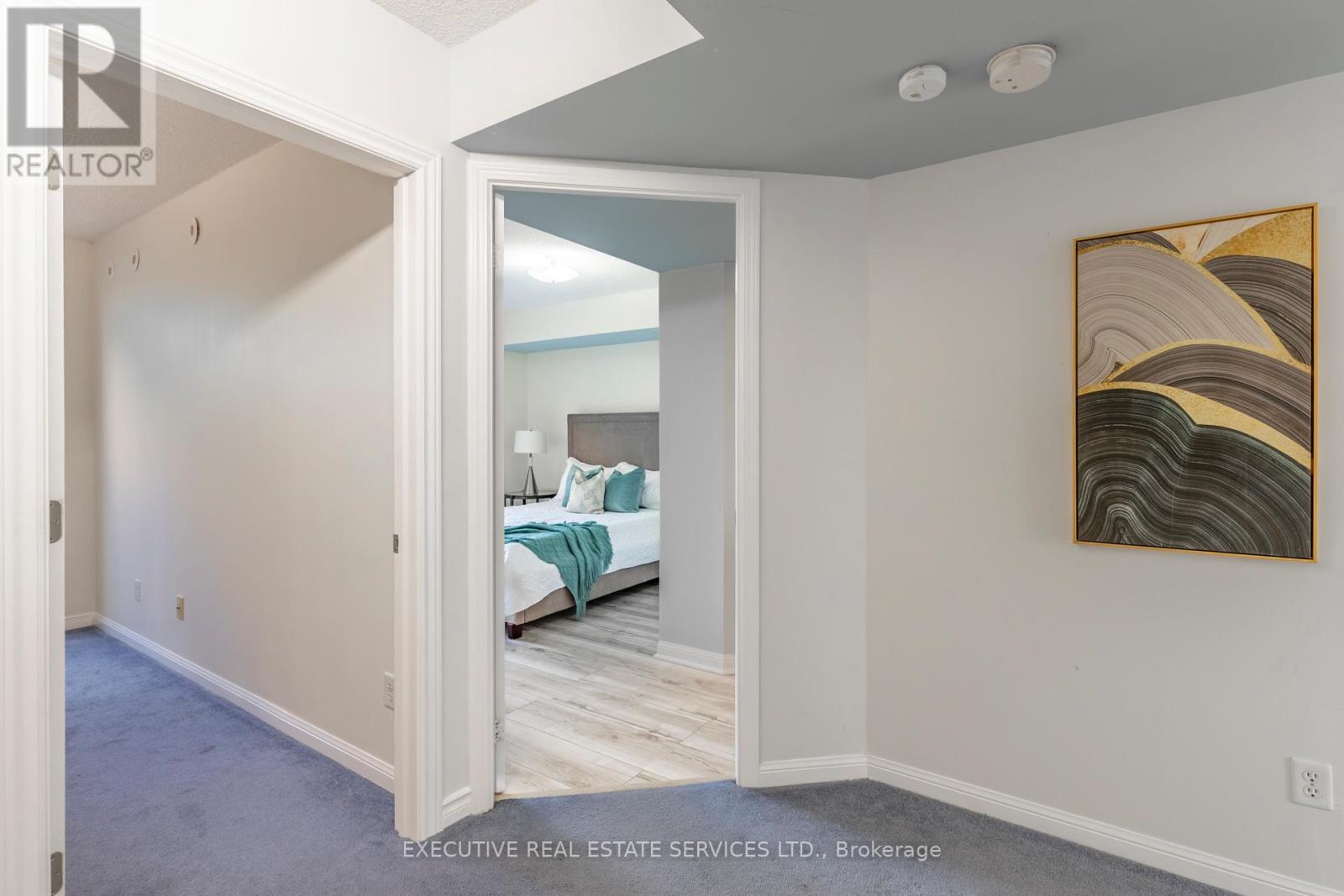 2101 - 3045 Finch Avenue W, Toronto, Ontario  M9M 0A5 - Photo 14 - W12490176