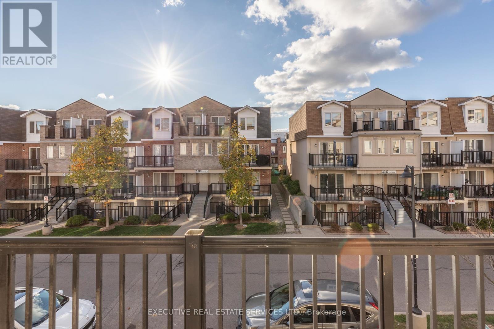 2101 - 3045 Finch Avenue W, Toronto, Ontario  M9M 0A5 - Photo 29 - W12490176