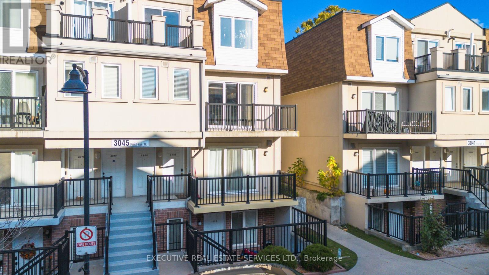 2101 - 3045 Finch Avenue W, Toronto, Ontario  M9M 0A5 - Photo 3 - W12490176