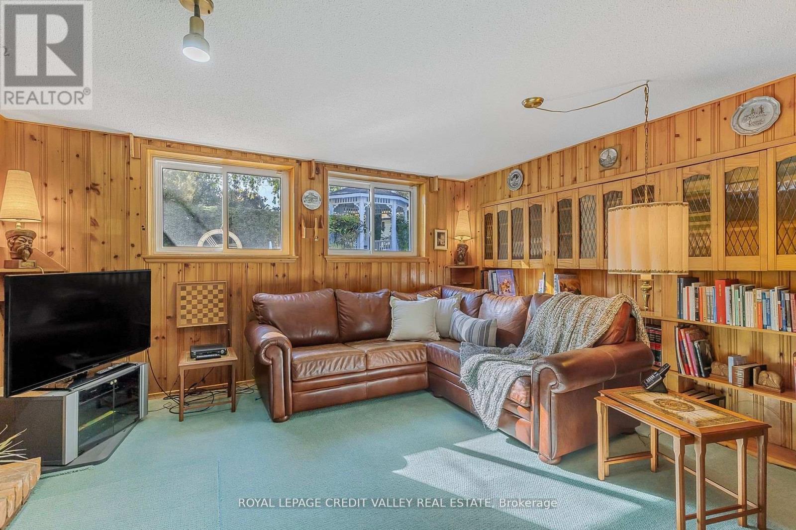 9 Norval Crescent, Brampton, Ontario  L6W 1J1 - Photo 25 - W12490194