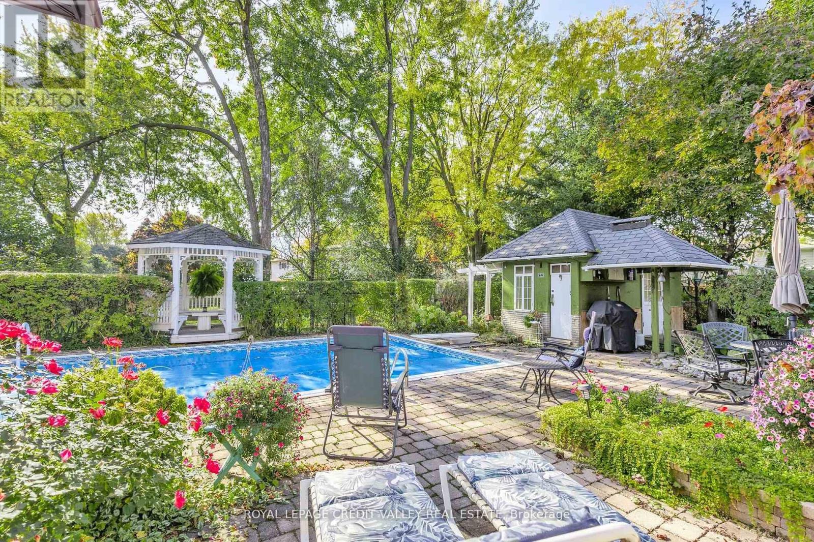 9 Norval Crescent, Brampton, Ontario  L6W 1J1 - Photo 38 - W12490194