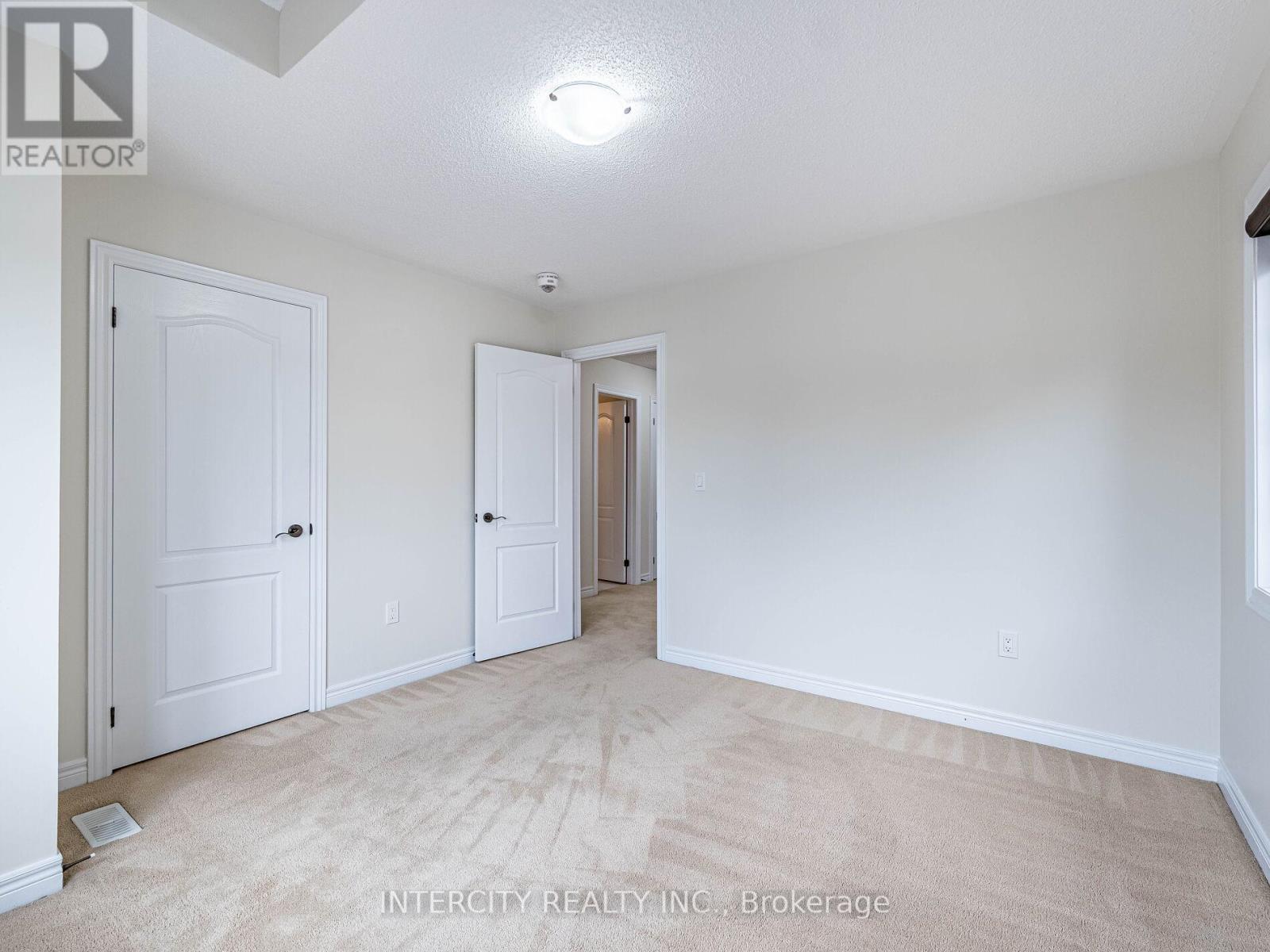 27 Exton Road, Brampton, Ontario  L6X 5M8 - Photo 30 - W12490208