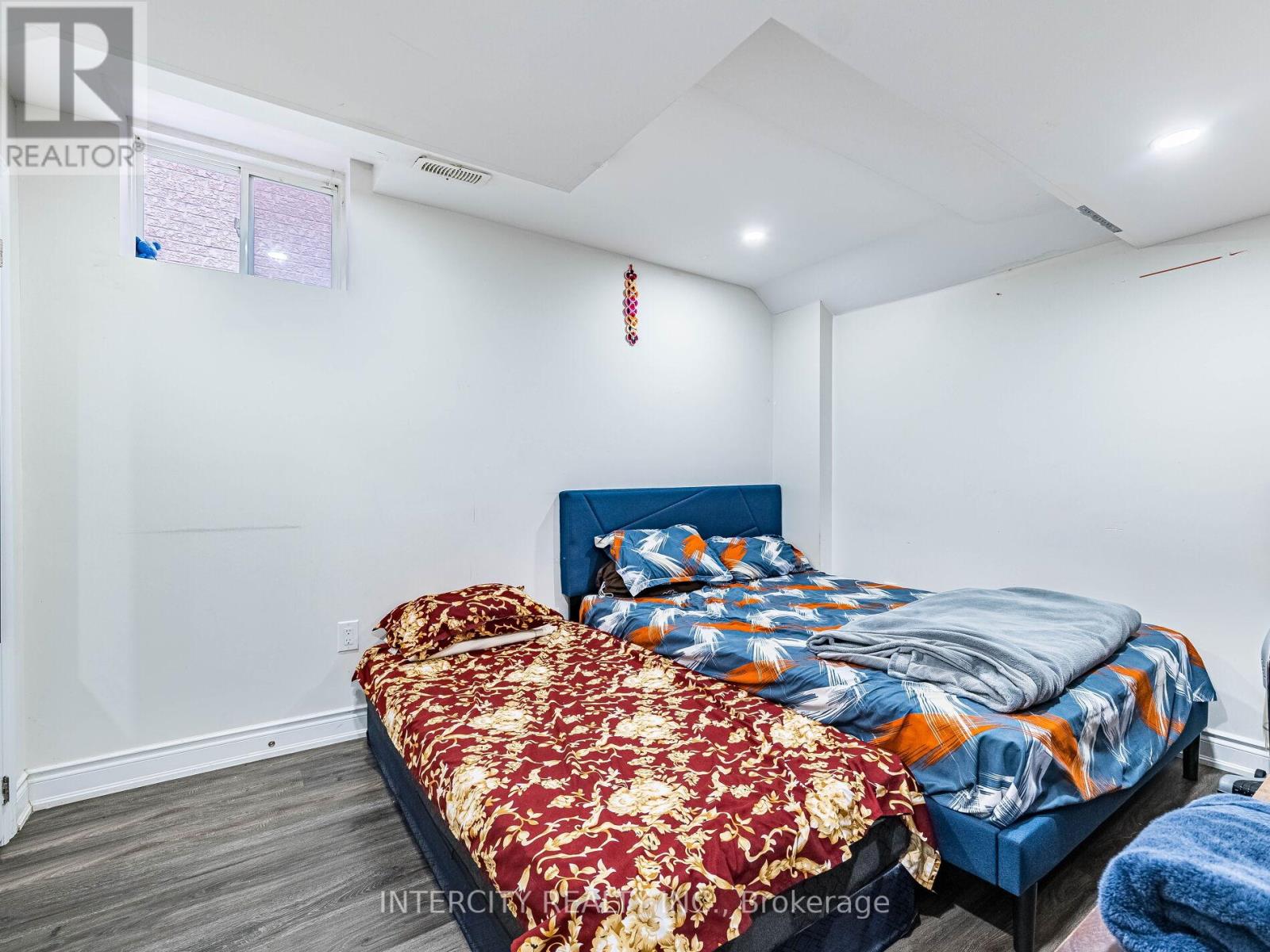 27 Exton Road, Brampton, Ontario  L6X 5M8 - Photo 38 - W12490208