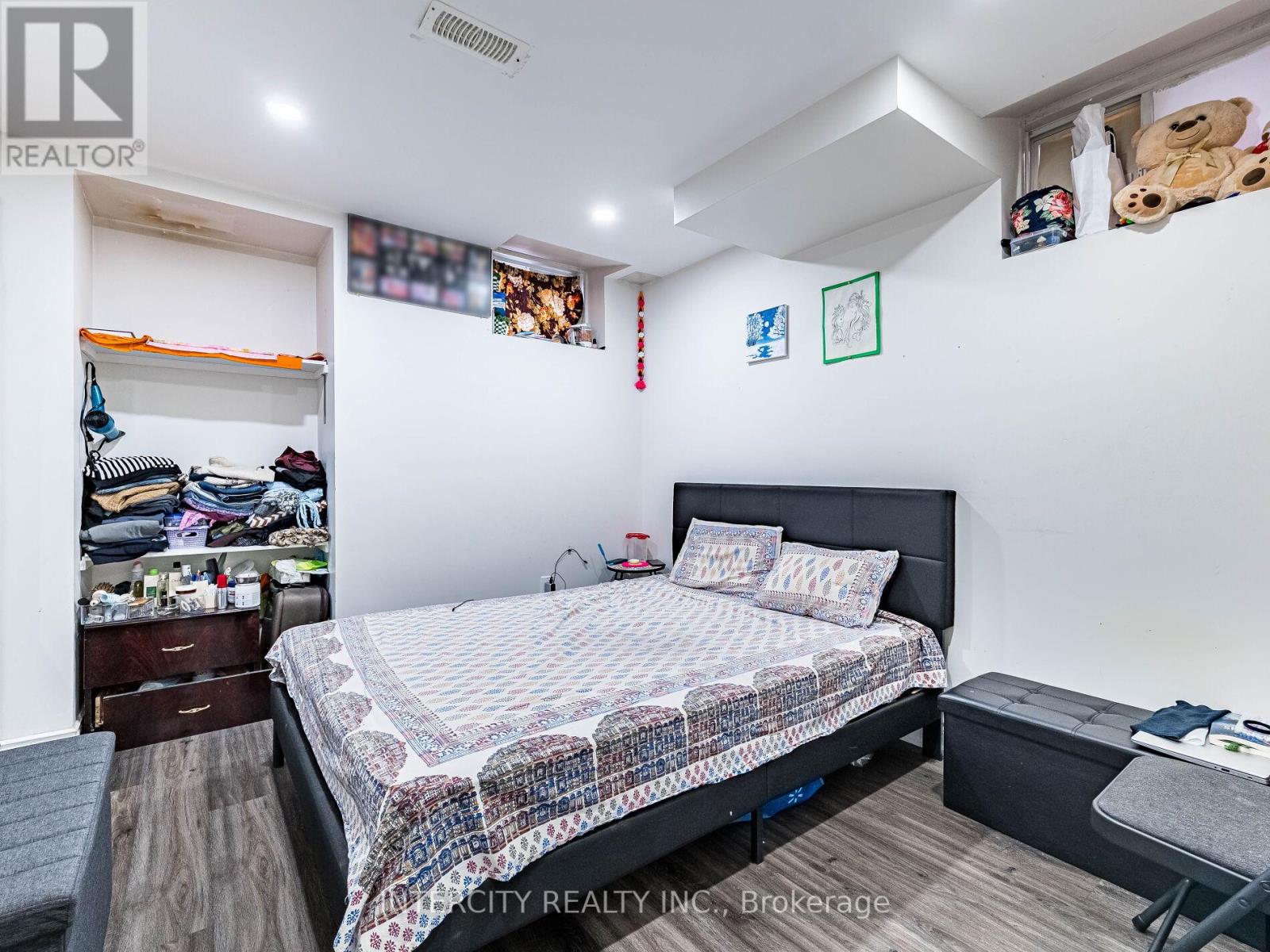 27 Exton Road, Brampton, Ontario  L6X 5M8 - Photo 39 - W12490208