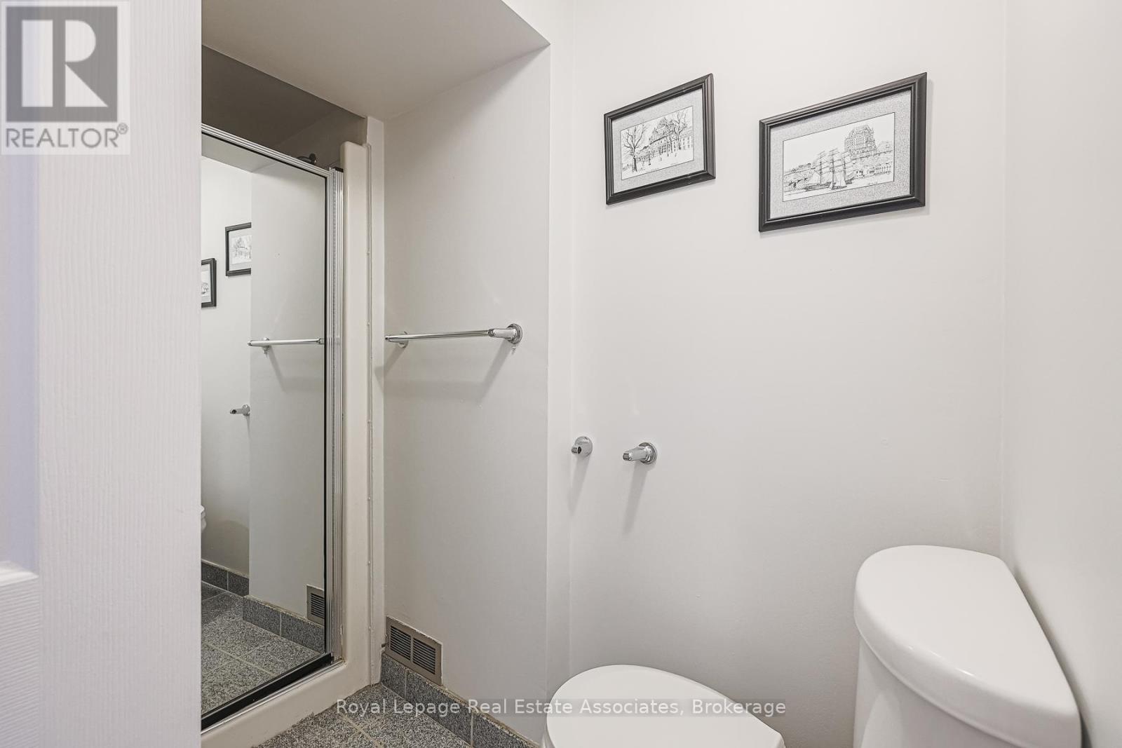 958 Fletcher Valley Crescent, Mississauga, Ontario  L5J 2X7 - Photo 43 - W12490220