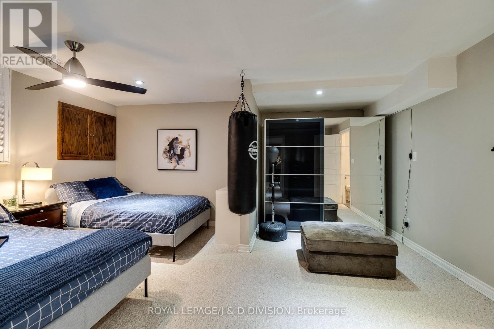 2448 Capilano Crescent, Oakville, Ontario  L6H 6L3 - Photo 38 - W12490230