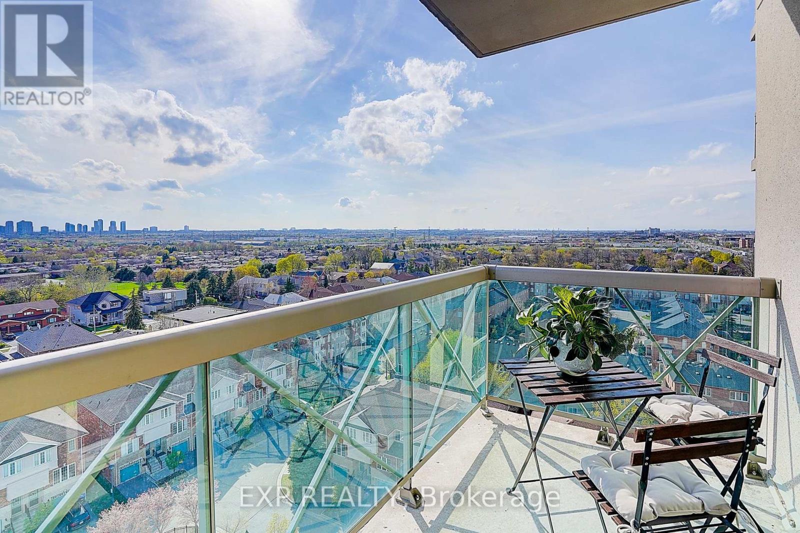 1111 - 1359 Rathburn Road E, Mississauga, Ontario  L4W 5P7 - Photo 10 - W12490242