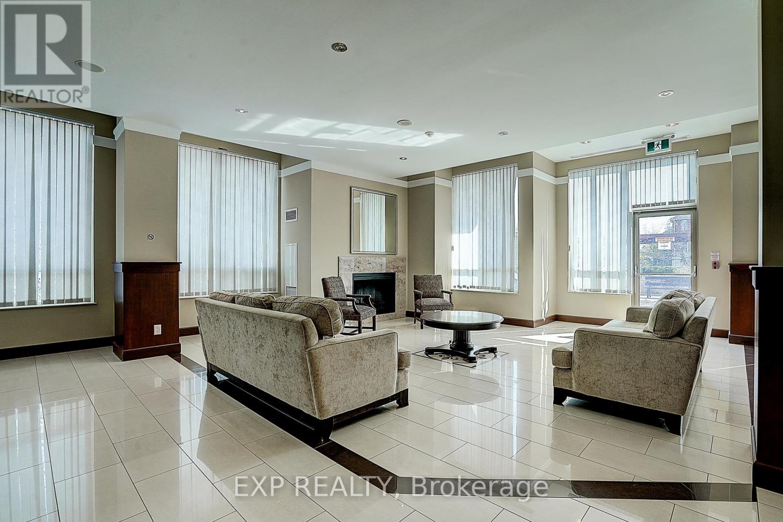 1111 - 1359 Rathburn Road E, Mississauga, Ontario  L4W 5P7 - Photo 4 - W12490242