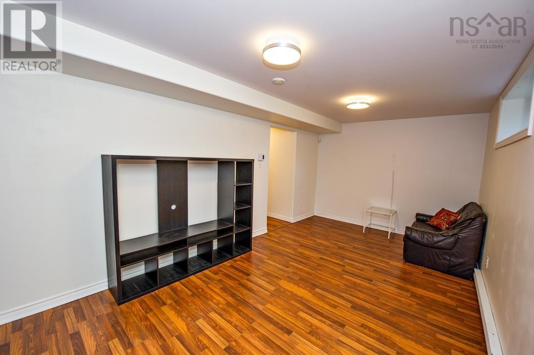 37 Brigadier Court, Halifax, Nova Scotia  B3M 4Y4 - Photo 39 - 202523731