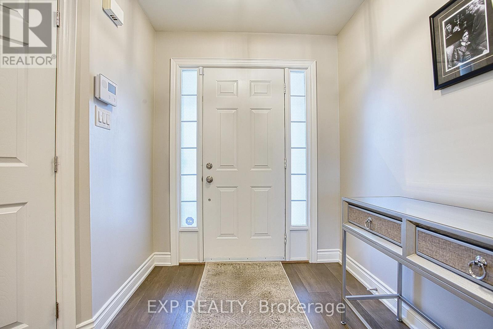 38 Sonoma Lane, Hamilton, Ontario  L8E 6B5 - Photo 6 - X12485274