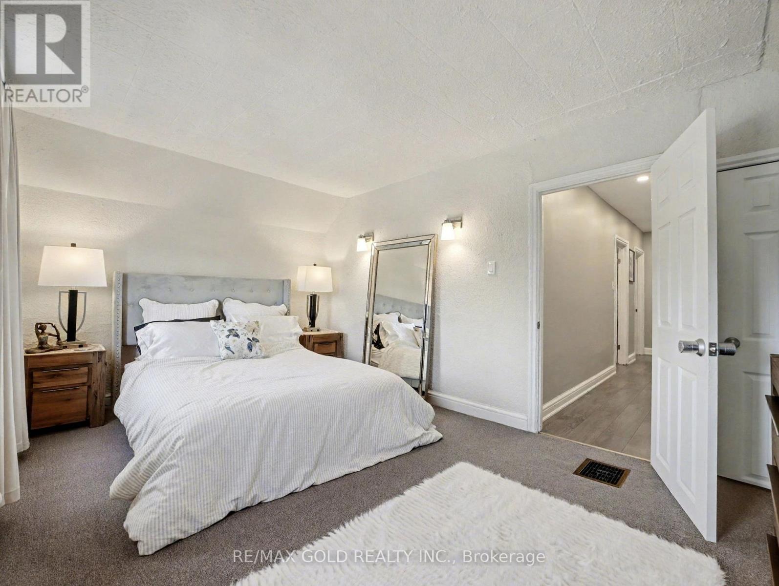 75 Chestnut Avenue, Hamilton, Ontario  L8L 6K8 - Photo 10 - X12490036