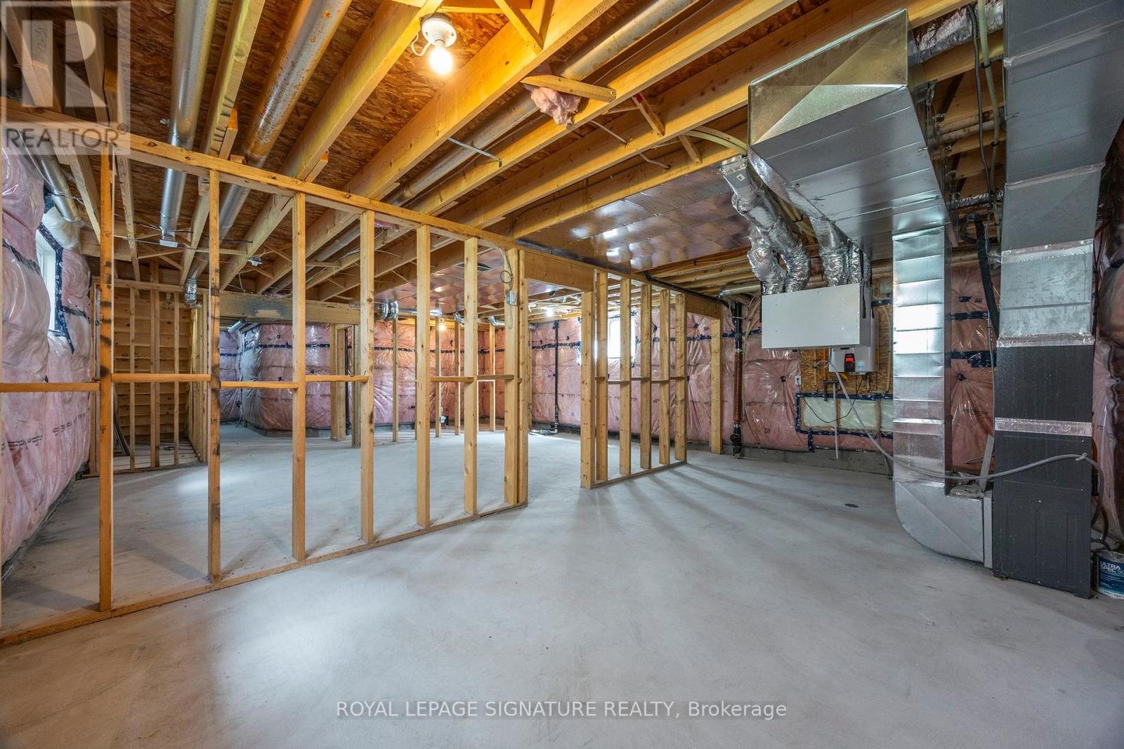 103 Marconi Court, London East, Ontario  N5V 0C9 - Photo 17 - X12490056