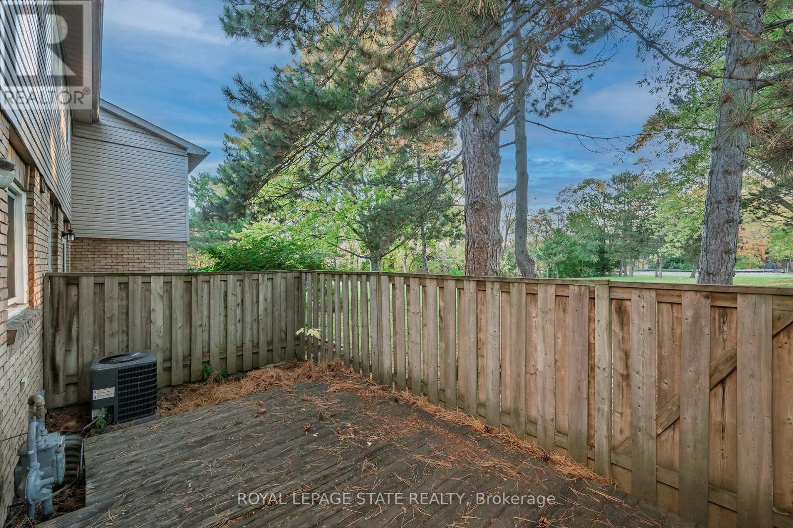 124 - 100 Quigley Road, Hamilton, Ontario  L8K 6J1 - Photo 31 - X12490062