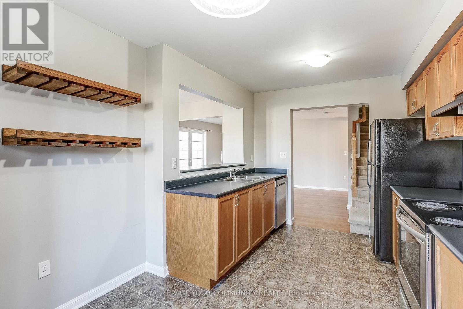 76 - 71 Garth Massey Drive, Cambridge, Ontario  N1T 2G8 - Photo 12 - X12490174