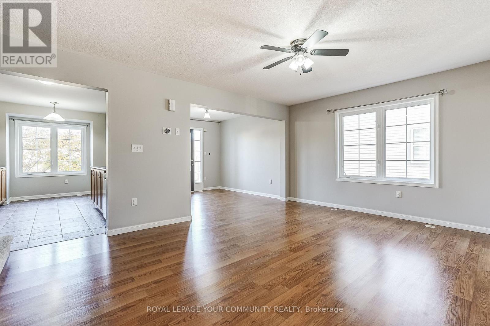 76 - 71 Garth Massey Drive, Cambridge, Ontario  N1T 2G8 - Photo 4 - X12490174