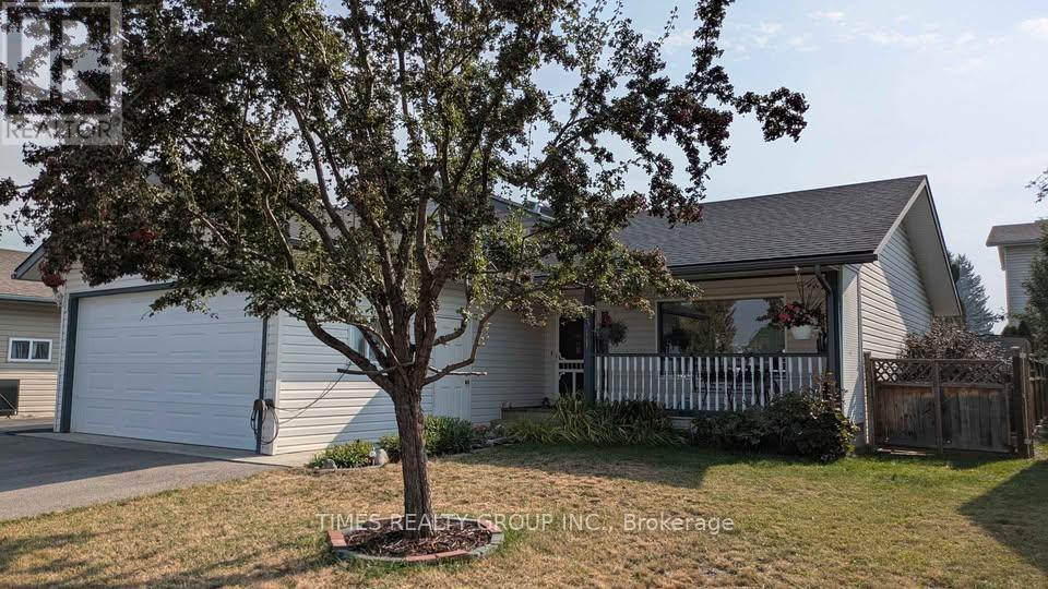 2311 Mt Baker Crescent, Cranbrook, British Columbia  V1C 6M1 - Photo 5 - X12490178