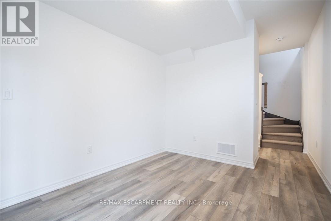 5 - 5000 Connor Drive, Lincoln, Ontario  L0R 1B4 - Photo 2 - X12490212