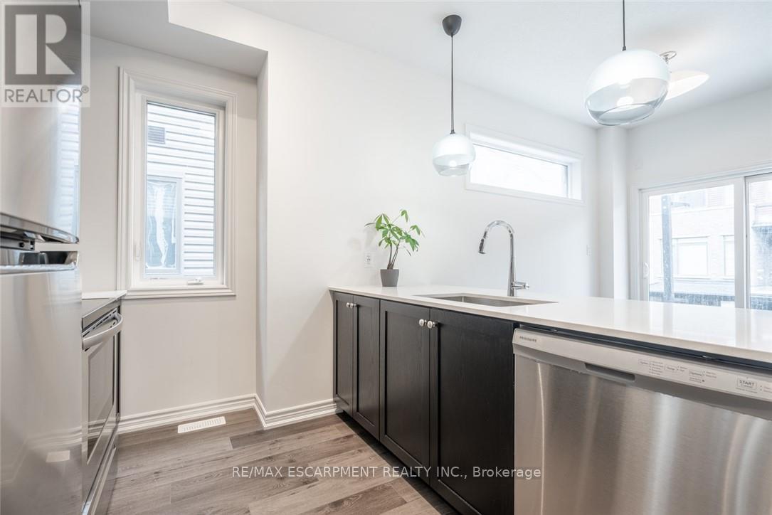 5 - 5000 Connor Drive, Lincoln, Ontario  L0R 1B4 - Photo 4 - X12490212