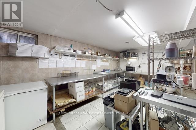 872 Upper Sherman Avenue, Hamilton, Ontario  L8V 3N1 - Photo 19 - X12490256