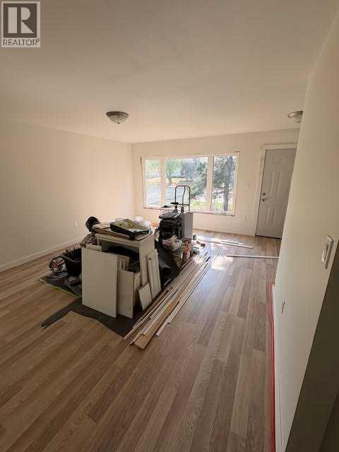 Property at 9814 88 Avenue image 2