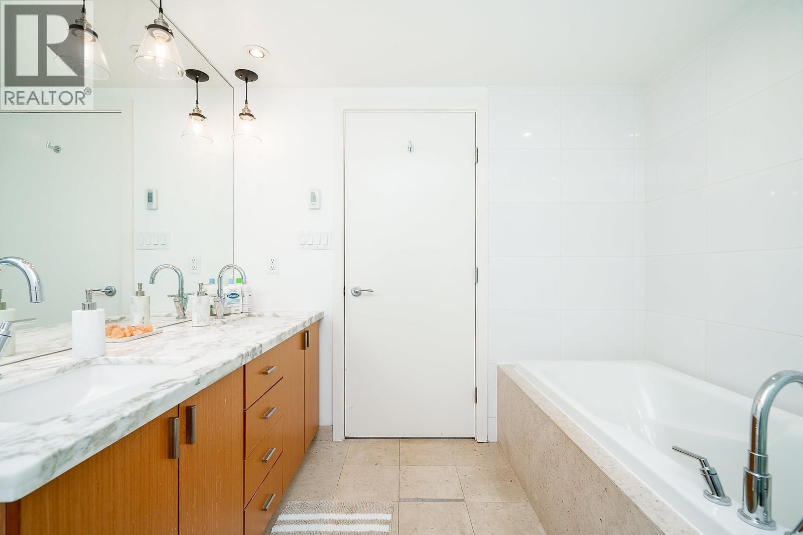 1904 1205 W Hastings Street, Vancouver, British Columbia  V6E 4T7 - Photo 20 - R3063234