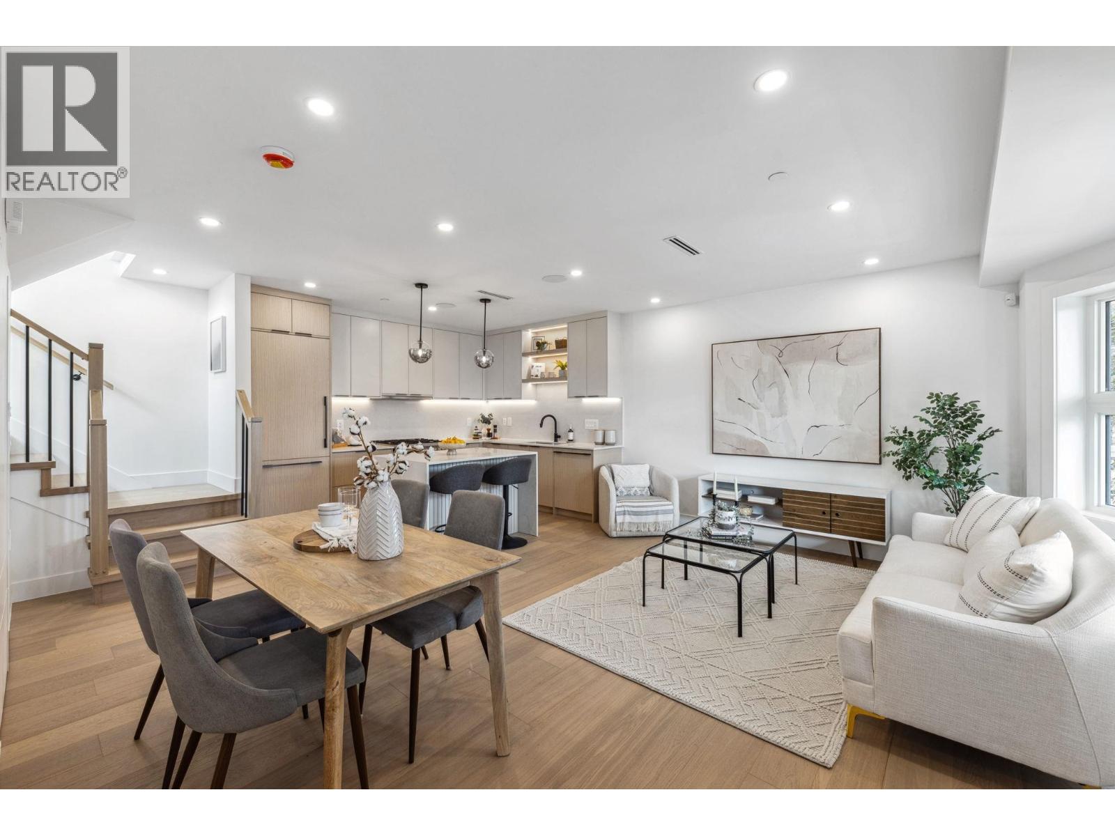 3381 VICTORIA DRIVE, Vancouver, British Columbia