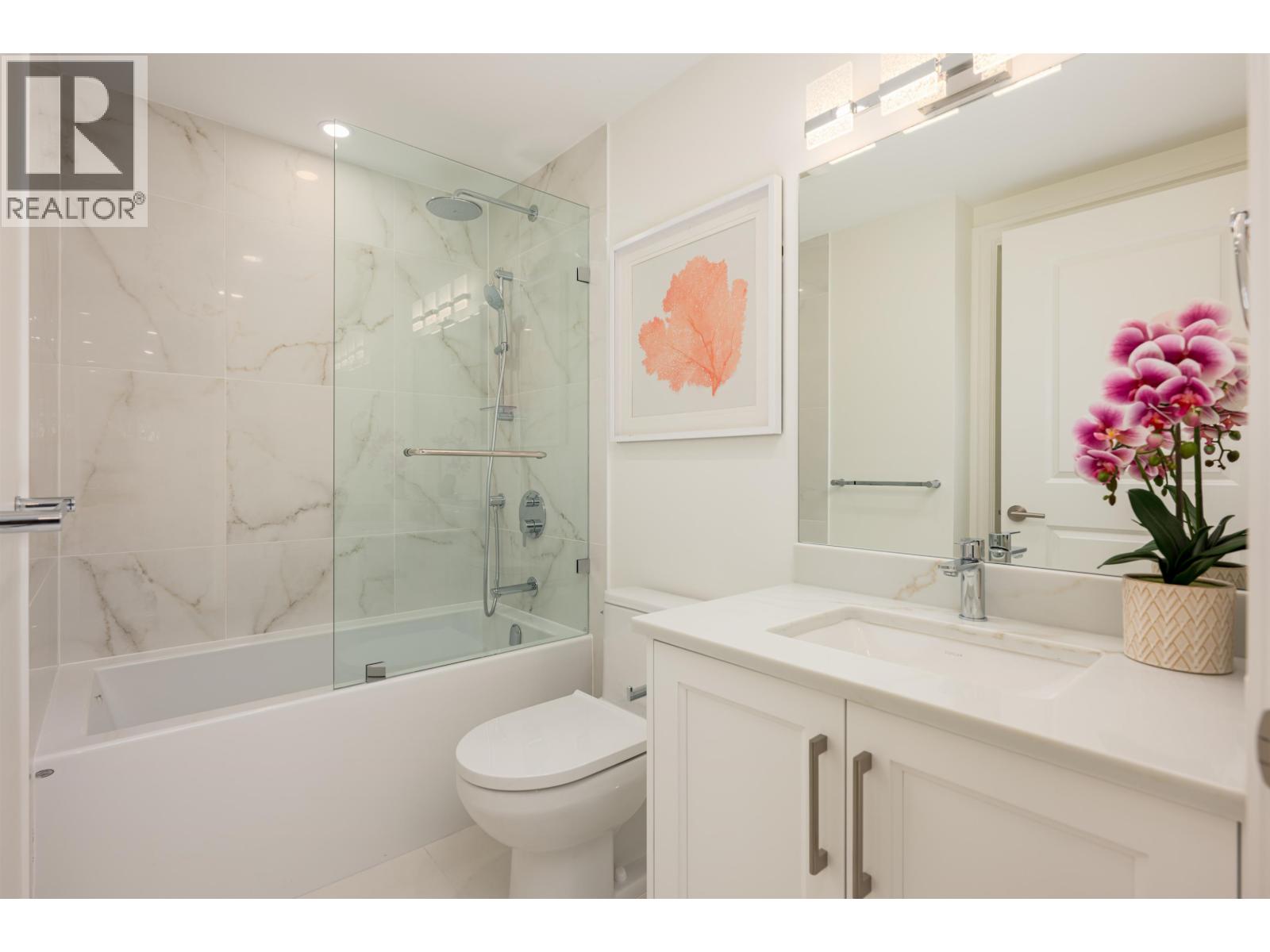 2016 W 15th Avenue, Vancouver, British Columbia  V7V 3P3 - Photo 13 - R3062887