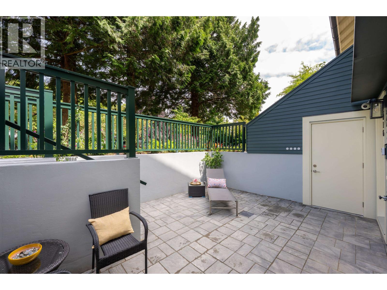 2016 W 15th Avenue, Vancouver, British Columbia  V7V 3P3 - Photo 16 - R3062887