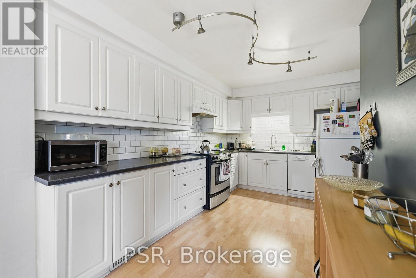 22 - 7 Chamberlain Court, Ajax (South West), Ontario  L1S 3M7 - Photo 9 - E12488698