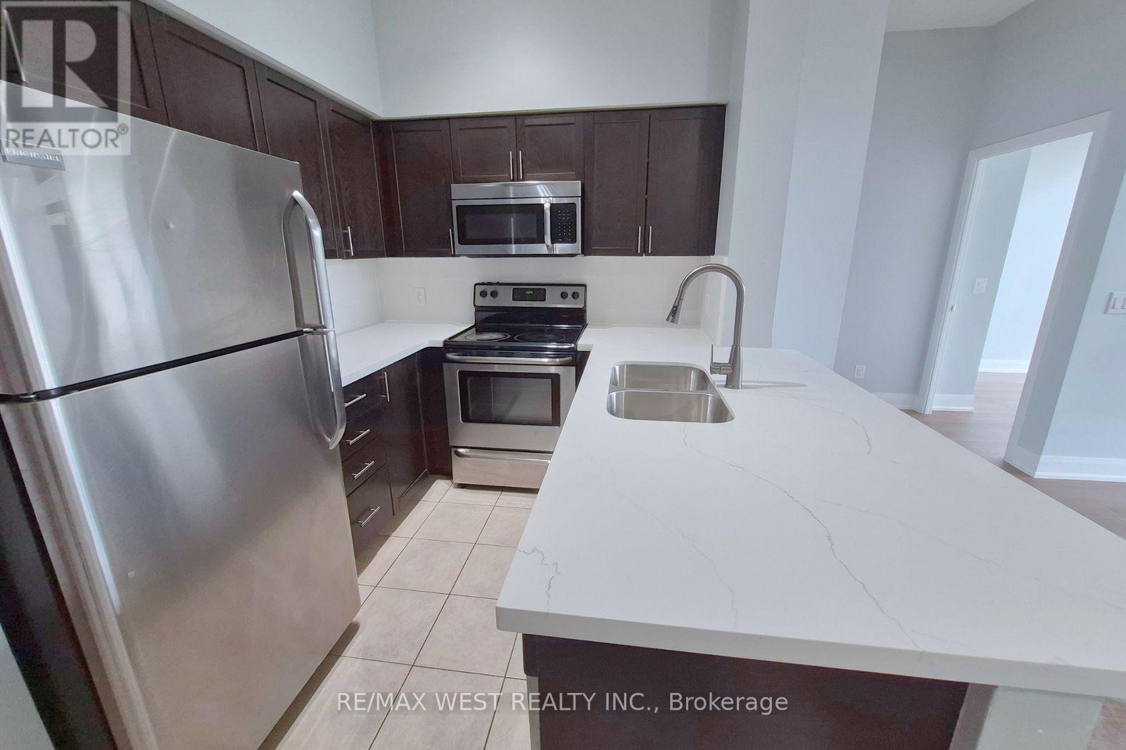 206 - 4700 Highway 7 Avenue, Vaughan, Ontario  L4L 0B4 - Photo 11 - N12426672