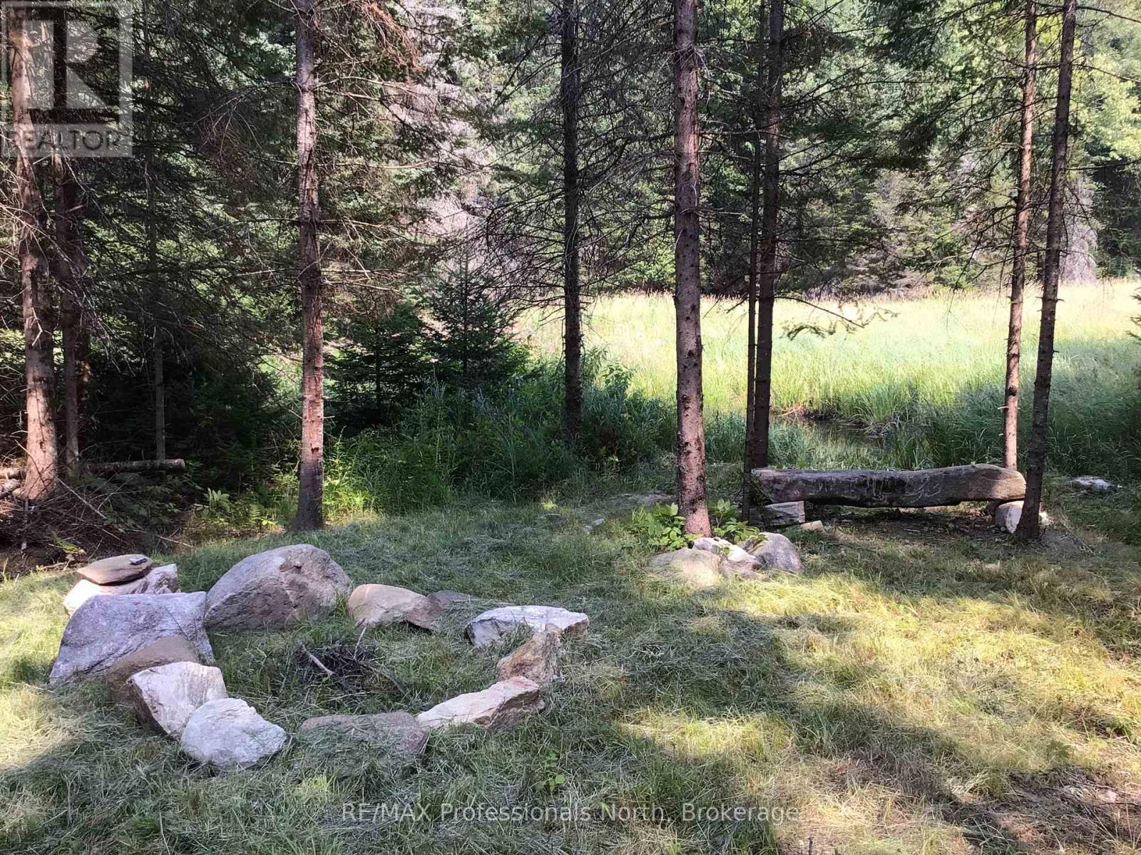 1453 Minnicock Lake Road, Dysart Et Al, Ontario  K0M 1S0 - Photo 43 - X12490266